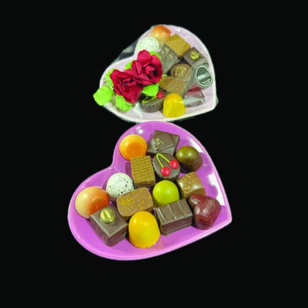 Hartvormig schaaltje met bonbons groot