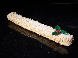 Roomboter Amandelkerststaaf ± 250 gram