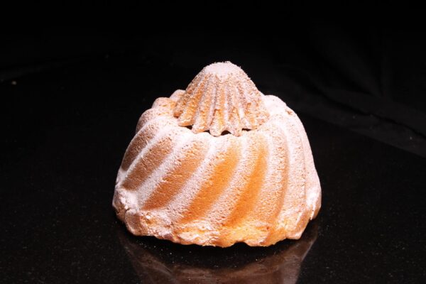 Tulband zonder rozijnen ± 900 gram